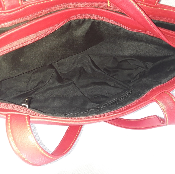 Red Ladies bag - Picture 12 of 16